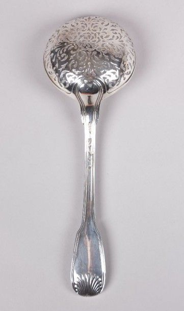 Cuillère à saupoudrer en argent, le

cuilleron...