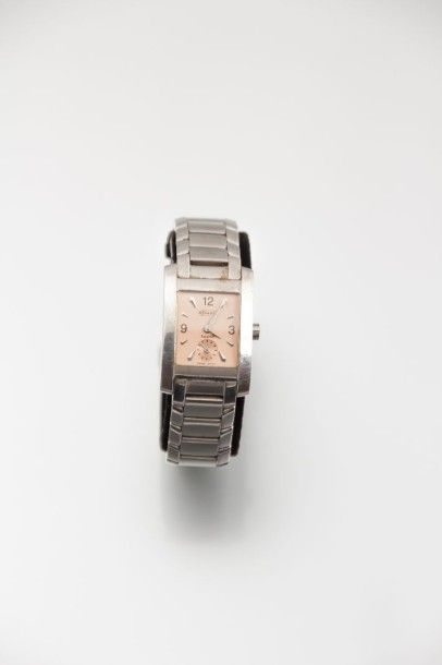 Montre tour de bras de dame RODANIA en

acier,...