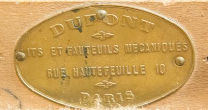 Fauteuil à mécanisme, les accotoirs à

manchettes...