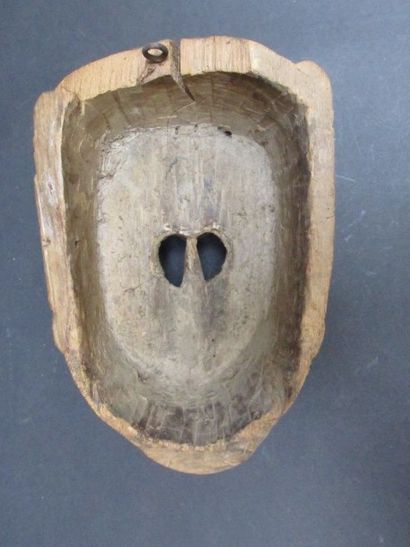 Térai(sud du Népal) 

Masque singe en bois...