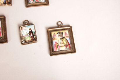 Lot de 5 miniatures religieuses sur porc...