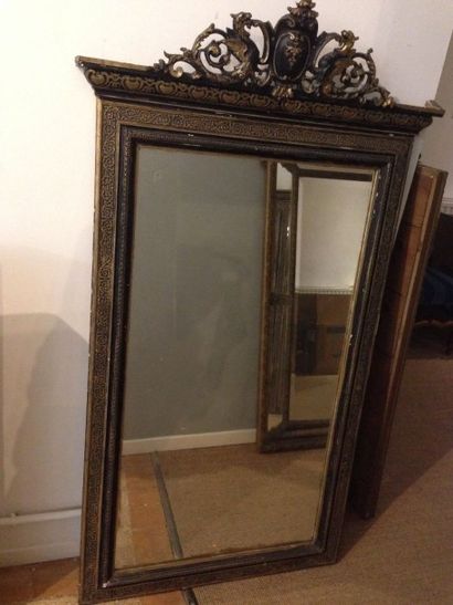 Miroir de forme rectangulaire en bois et...