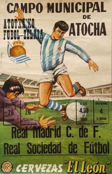 Ensemble de 8 affiches (dont une effrangée...
