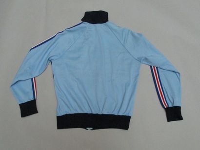 Veste de survêtement portée par Marius Trésor...