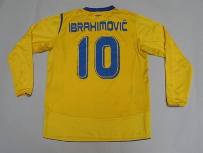 Maillot porté par Zlatan Ibrahimovic, en...