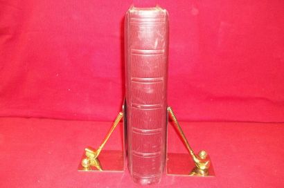 Nécessaire de bureau avec serre-livres, porte...