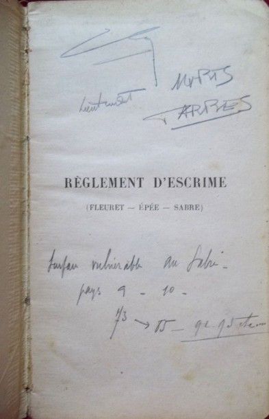 Tenue d'escrimeur avec Plastron, Masque,...