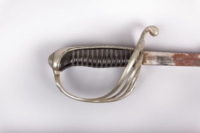 Sabre d’officier, Mle 1882 - signé

A.GIROULT...