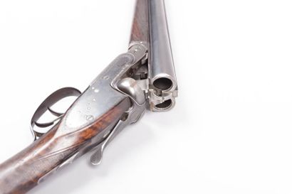 Fusil de chasse à platines par DEFOURNY,

Liège,...