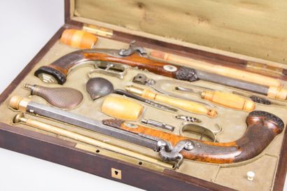 Pistolets de duel en coffret - système à...