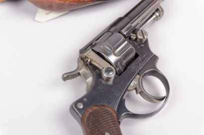 Revolver réglementaire - Mle 1874

fabrication...