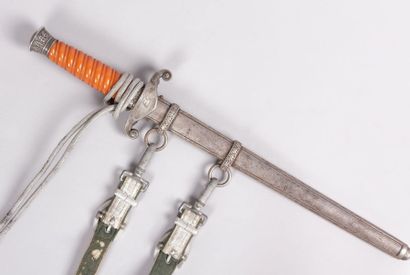 Dague d’officier Heer Mle 1935 - garde

gravée...