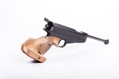 Pistolet à air comprimé Feinwerkbrau 

Mle...