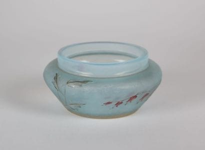 DAUM - NANCY

Bonbonnière en verre opalescent...