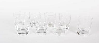 BACARRAT

Sept verres à Wisky en cristal

On...