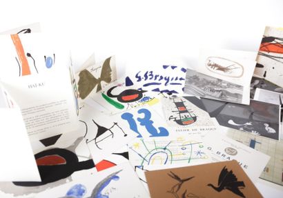 Ensemble de 22 cartons d'invitation illustrés...