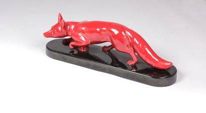 SEVRES - MILET Paul 

Renard en porcelaine...