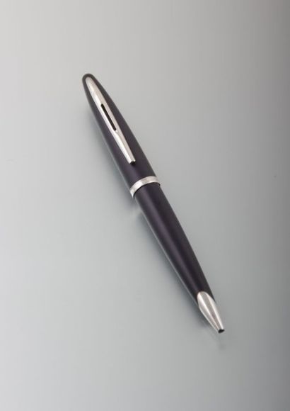 WATERMAN, stylo laqué noir et métal