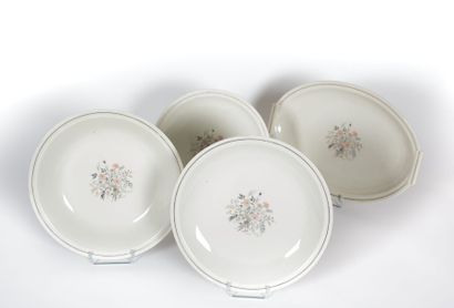 THEODORE HAVILAND - LIMOGES

Partie de service...