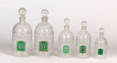 GUERLAIN

Suite de cinq flacons à Eau de...