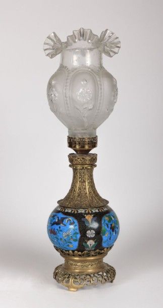 Pied de lampe en émail cloisonné polychrome...