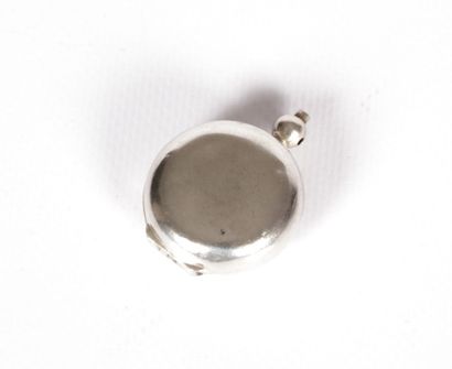 Porte-pièce de forme ronde en métal

argenté...