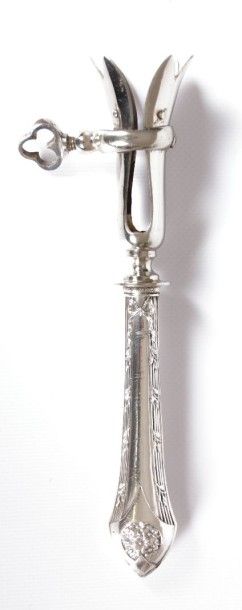 Manche à gigot en argent fourré à décor

de...