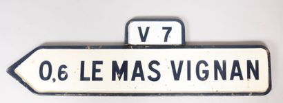 Deux plaques de signalisation émaillées et...
