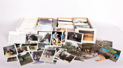 [DIVERS] 

Ensemble de cartes imprimées modernes...