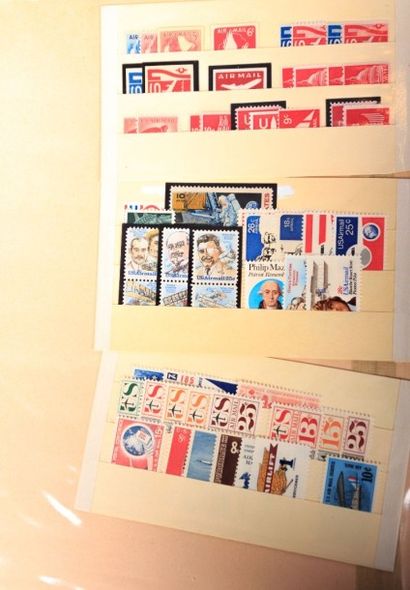 Un album dont Etats Unis, carnets et divers....