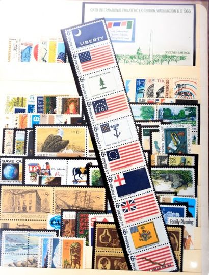 Un album dont Etats Unis, carnets et divers....
