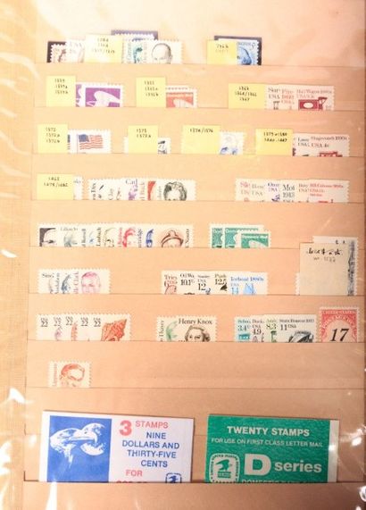 Un album dont Etats Unis, carnets et divers....