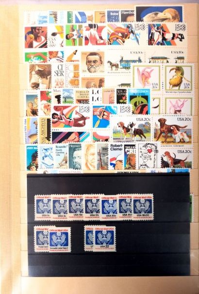Un album dont Etats Unis, carnets et divers....