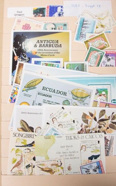 Un album + pages Divers cinq continents....