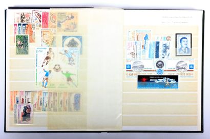 Un album France dont 398, Andorre, Monaco,...