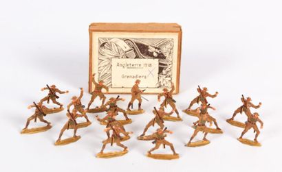 Lot de dix sept figurines en plomb moulé...