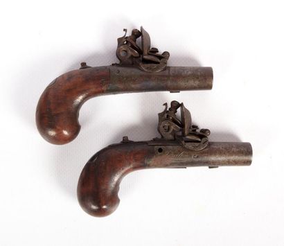 Paire de pistolets de poche à l'écossaise...