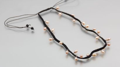 Collier de perles d'eau douce de culture...