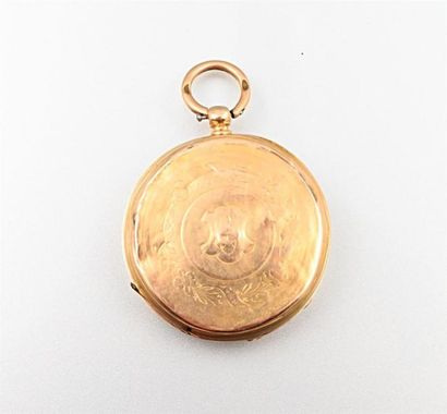 Montre de gousset en or, le boitier de forme...