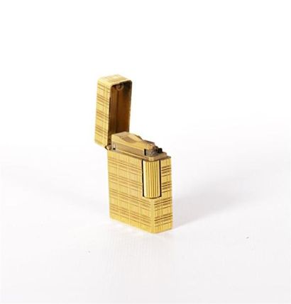 DUPONT Hermès Paris
Briquet à gaz en métal...