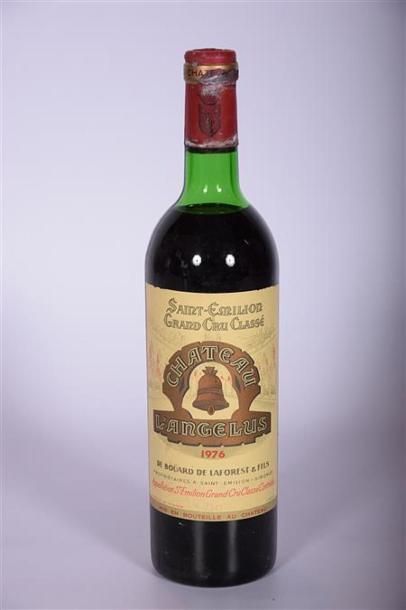 1 Blle	CH. L'ANGÉLUS	Saint Emilion GC	1976
	Et....