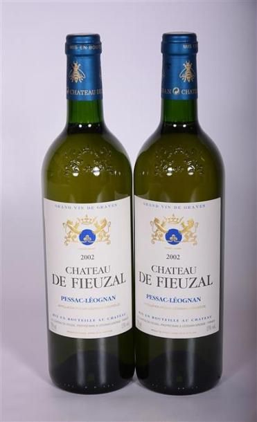 2 Blles	CH. DE FIEUZAL	Graves blanc	2002
	Et....