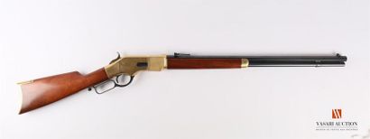 Carabine à levier de sous garde Winchester...
