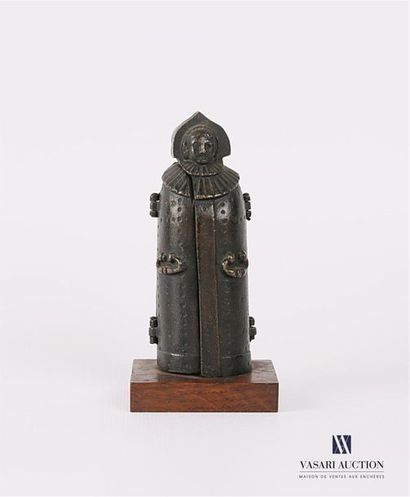 Vierge de fer miniature en bronze à patine...