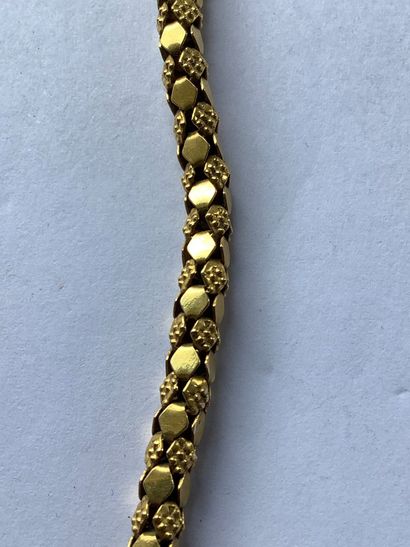 Collier en or jaune 750 millièmes 
45 cm
Poids...