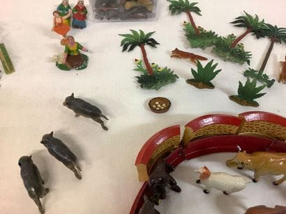 très beaux et ancien jouets d’enfant (animaux...