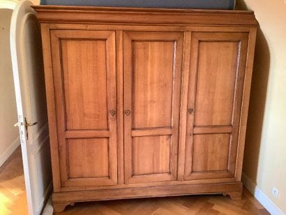 Lot 289 Suite : Ensemble du mobilier d'une...