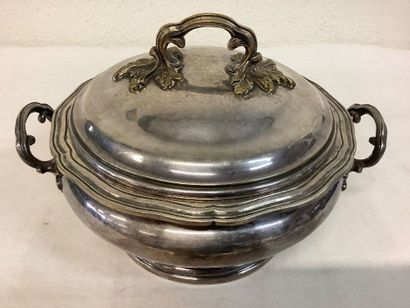 Soupière en métal argenté, hauteur 17 cm,...