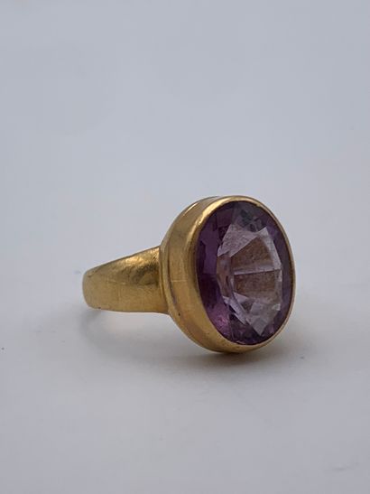 Bague en or jaune 750 millièmes ornée d une...