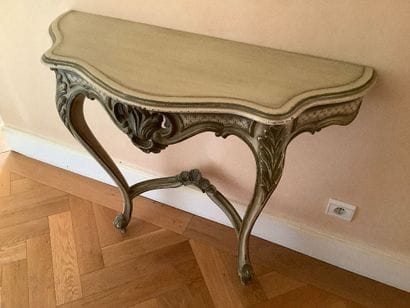 Lot 289 : Ensemble du mobilier d'une maison...